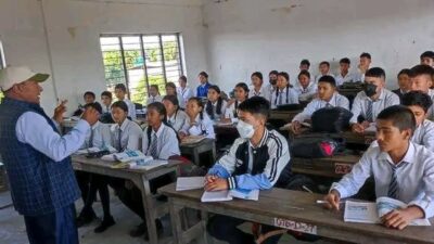 जब विव्यस अध्यक्ष आफैं कक्षाकोठामा गएर पढाउन थाले
