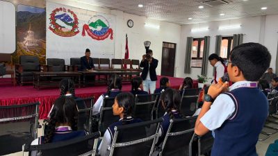 बुढानीलकण्ठ नगर प्रमुखसँग रिलायन्स पब्लिक स्कुलका विद्यार्थीको अन्तरक्रिया